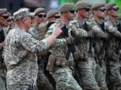 Слава Украине: Менять воинское приветствие в ВСУ не будут 