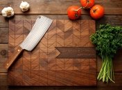 Какая посуда нужна хозяйке: выбираем разделочную доску для кухни