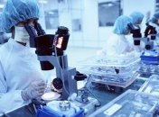 Єврокомісія виділить мільярд євро для розроблення вакцини проти Covid-19