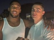 За бой с Миллером Джошуа заработает огромный гонорар