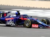 Вторая практика Гран-при Азербайджана остановлена после аварии Квята (Видео)