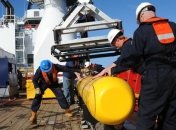 К поиску пропавшего “Боинга” подключат мини-субмарину