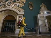 Эпидемия: в РФ уже более 405 тыс больных COVID-19, умерли 4 693 человек