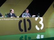 "Беркут" вынес из ОИК 132 оригинала протоколов 