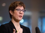 Преемница Меркель ответила на предупреждение посла США о "Северном потоке - 2" 