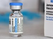 Ще одна смерть: після розхваленої вакцини проти коронавірусу помер молодий чоловік