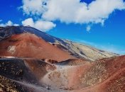 Путешествие на самый высокий действующий вулкан Европы (Фото)