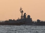 Выкачивали газ: ракетный катер РФ обнаружили в морской экономической зоне Украины (Видео)