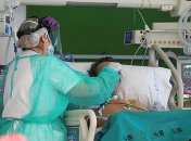 В Испании снижается суточное количество умерших от COVID-19