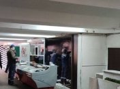 После раскрытия схем чиновников в Киеве наконец демонтируют нелегальные МАФы (фото)