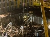 Спасательные работы в ТЦ Риги приостановили