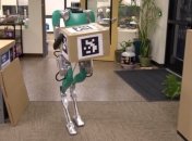 Достойный конкурент Boston Dynamics: детище Agility Robotics уже умеет носить ящики