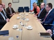 Линкявичус и Волкер обсудили агрессию РФ против Украины