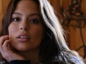Plus size модель Эшли Грэм снялась обнаженной для известного глянца