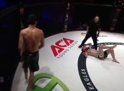 Киргизский боец ММА отправил россиянина в тяжелый нокаут, но победы ему не дали (видео)