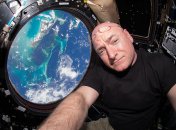Скотт Келли летал на орбиту Земли четыре раза