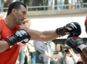 Тренер Беллью назвал главные "козыри" Кличко перед боем с Джошуа