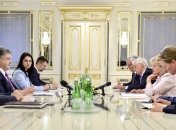 Порошенко призвал Нидерланды завершить ратификацию СА между Украиной и ЕС