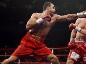 11 лет назад Владимир Кличко впервые объединил пояса (Видео)