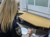 Водитель, заехавший на пешеходный мост в Киеве, отделался небольшим штрафом