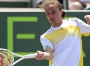 Александр Долгополов победил шведа и вырвался вперед 