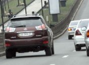 В Киеве демонтировали 895 незаконных рекламных конструкций