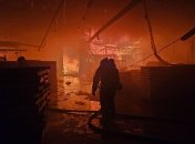 Спасатели долго не могли ликвидировать пожар во Львове