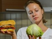 Знаток диетологии дал три совета мечтающим похудеть