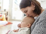 Одинокие родители могут рассчитывать на помощь государства