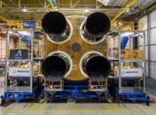 NASA установило последний двигатель на ракета-носитель SLS
