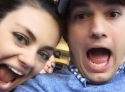 Мила Кунис и Эштон Кутчер показали, как весело проводят время 