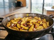Жареная картошка - любимое блюдо многих