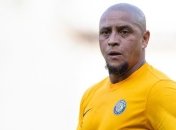 Роберто Карлос отдал пас пяткой в благотворительном матче (Видео)