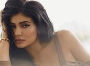 Кайли Дженнер только одним сообщением в сети обрушила акции Snapchat