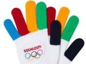 Сочи-2014. Всем гостям варежки и матрешки!