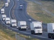 Российский конвой с гуманитарной помощью Украине вновь начал движение 