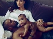 Свадебное фото Ким Кардашьян и Кенье Уэст с дочкой