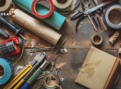 Скотч можна використовувати у побуті для вирішення багатьох проблем (зображення створено за допомогою ШІ)