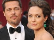 Питт использует "запрещенное оружие" в борьбе за детей