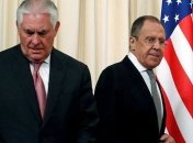 Тиллерсон и Лавров обсудили расследование химатаки в Сирии