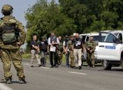 Международные инспекторы вернулись с места крушения "Боинга" 