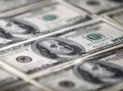 Нацбанк продолжает продавать валюту