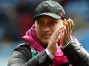 Экс-капитан "Астон Виллы" вернулся на поле после излечения от рака 