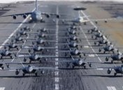 Истребители США вышли на "Слоновью прогулку" (Фото)