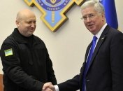 Британия планирует увеличить военную помощь Украине