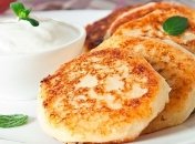 Рецепт дня: ванильные диетические сырники 