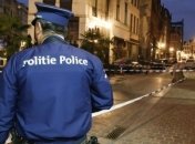 В Брюсселе мужчина из автомата начал стрелять по витринам 