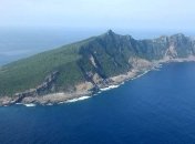 Китай отправил к спорным с Японией островам  корабли и самолет