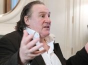 Депардье критикует оппозицию