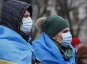 Добровольці пройшлися маршем до посольства Росії